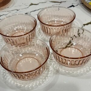 Chic Vintage Rose Glass Bowl Set